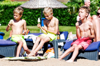 Wie een snipperdag heeft, moet ‘m snel opnemen: maandag 28 graden en zonnig