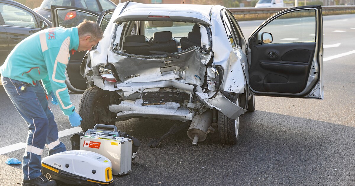Gewonden bij kopstaart botsing op A208 bij Velserbroek