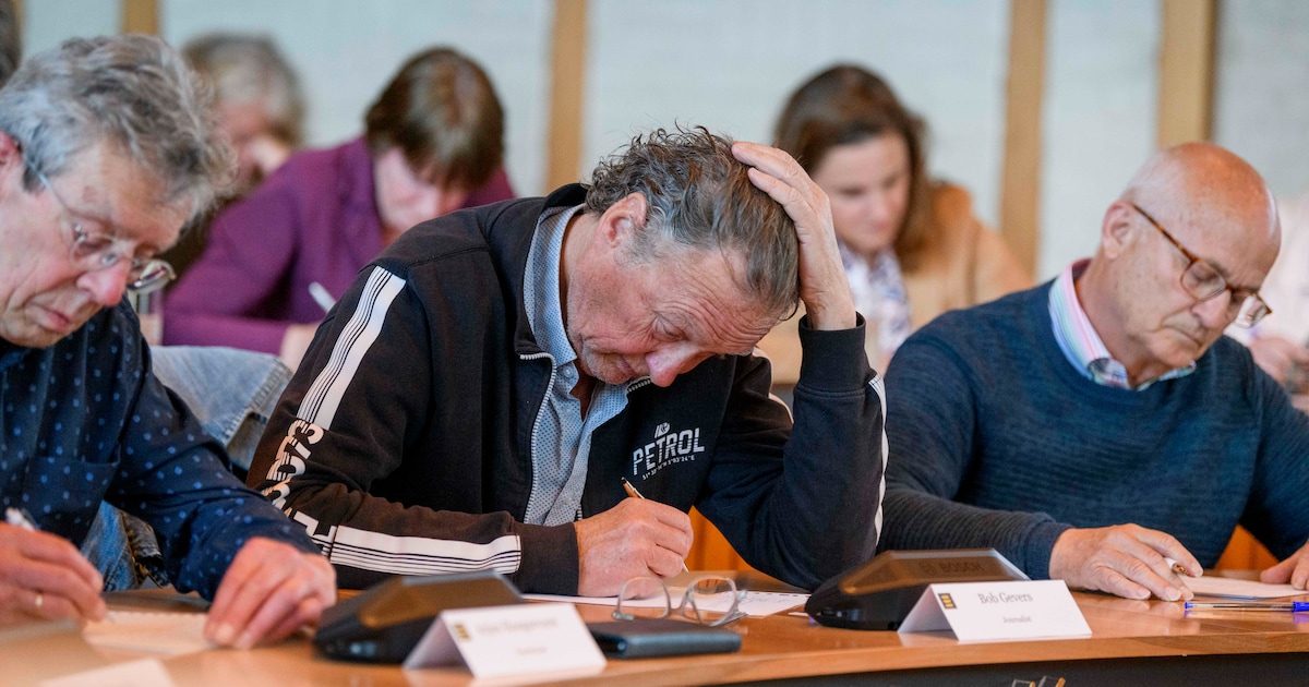 Het Groot Uithoorns Dictee keert terug in dorpshuis De Kwakel