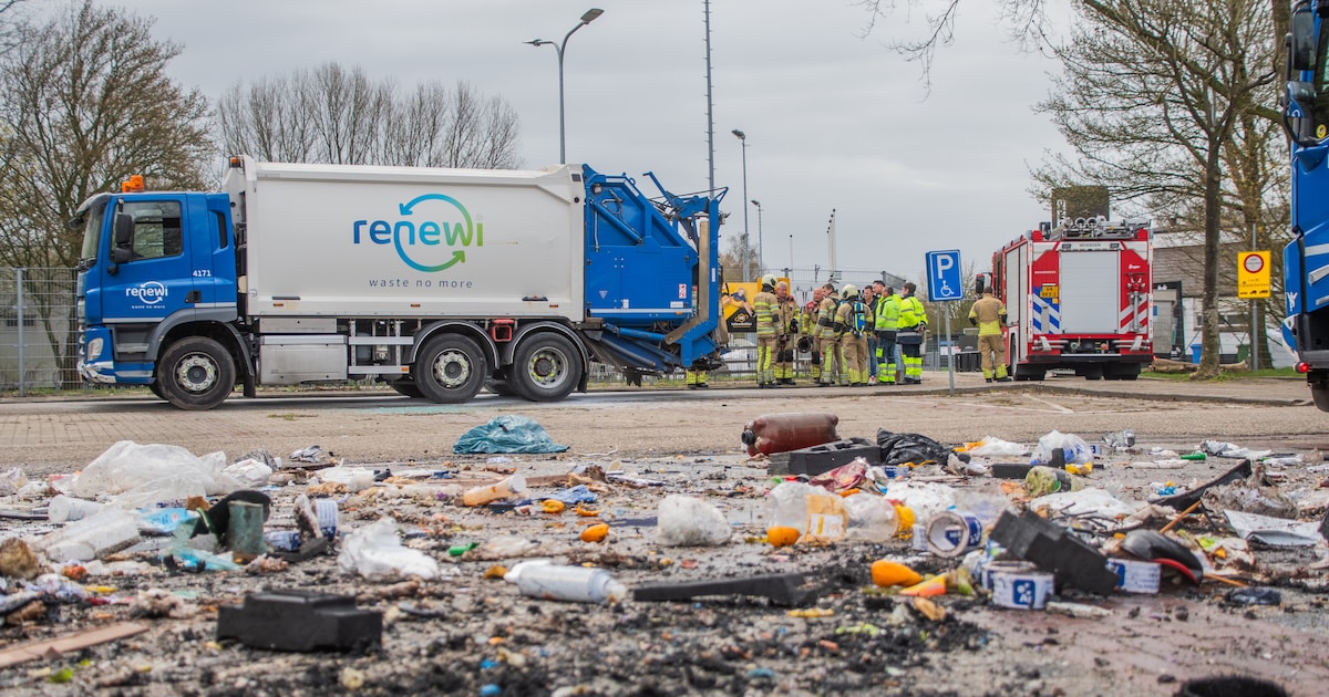 Vuilniswagen dumpt lading na brand in Woerden, maar dat is niet de oplossing