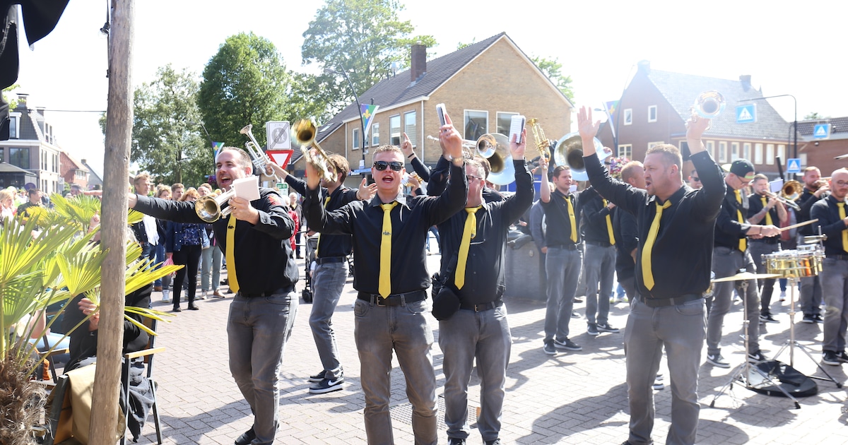 Wat vind jij het leukste dweilorkest op het Nationaal Kampioenschap? Stuur je foto in!