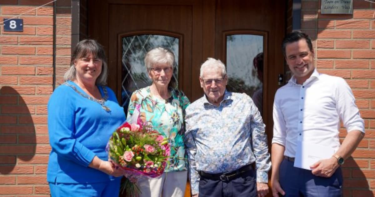 Toon en Truus Linders-Vaes uit Nederweert vieren diamanten huwelijk