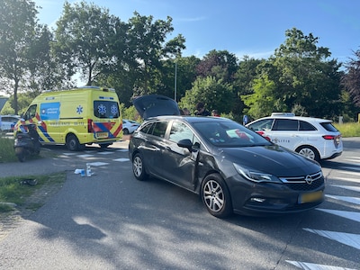 Scooterrijder gewond bij aanrijding met auto in Twello