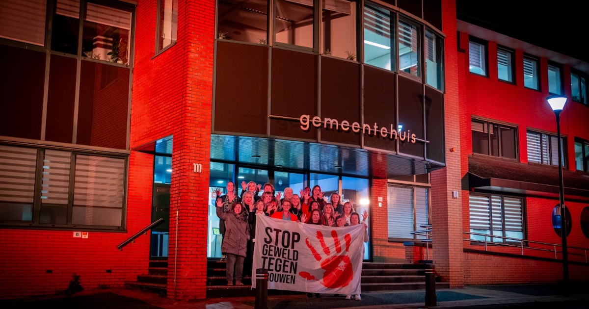 Gemeenten De Ronde Venen en Uithoorn kleuren oranje voor campagne tegen vrouwengeweld