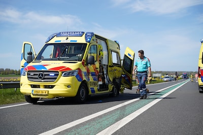 Twee gewonden bij ongeluk met ambulance op de N50 bij Kampen