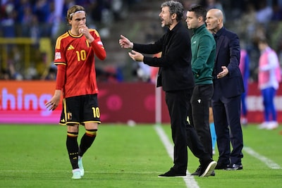 Mark van Bommel ziet België hard groeien, ondanks nederlaag tegen Frankrijk: ‘Ik kan de jongens niks verwijten’