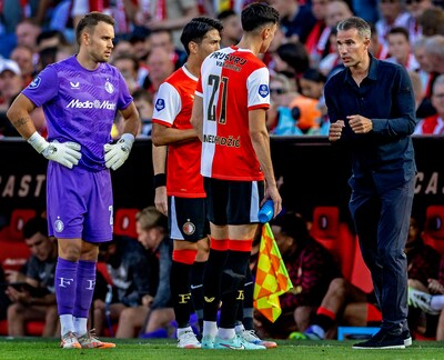 Verbouwing Feyenoord ligt op schema: ‘Dat ik een aanloopje heb gehad, heeft me wel geholpen’