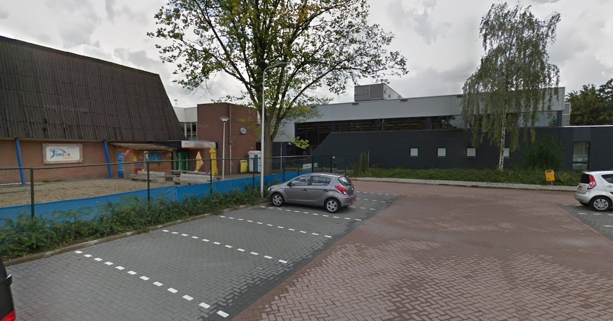 Waddinxveen laat mogelijkheden om nieuw zwembad te versoberen in kaart brengen