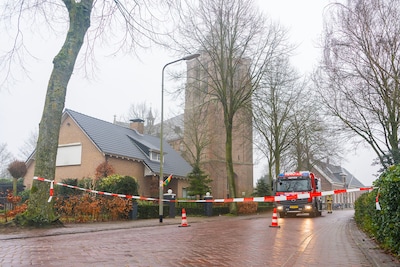Weghalen van tijdelijk verkeersbord zorgt voor gaslek in Geffen