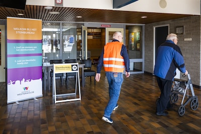 LIVE 2026 Municipal Elections | Man (81) with Alzheimer's turned away from polling station, wife not allowed to help