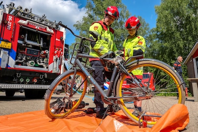 Negen meldingen in één week: in drukste seizoen hoopt brandweer Ugchelen op nieuwe vrijwilligers