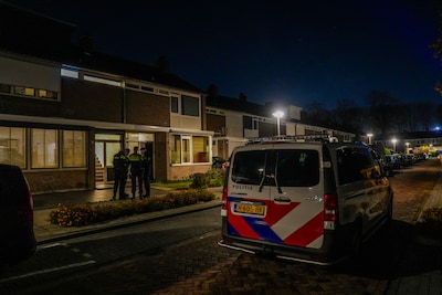 Gezin met jonge kinderen overvallen in Eindhoven door twee mannen met vuurwapen