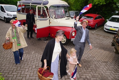 Tiel bezorgt ‘vrijheidsmaaltijden’ in stijl en 25 WOII-veteranen in Wageningen
