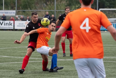Ambulance laat zwaar geblesseerde speler AVW’66 lang in de kou staan: ‘Ga eerst maar eens bij je hui