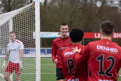 SC Bemmel wipt over RKHVV heen • GVA-doelman stopt twee strafschoppen • Angeren viert feest in KNVB-
