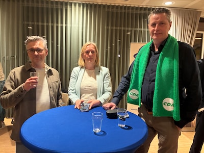 Grote opkomst, voorlopig doet nieuwkomer Forum voor Democratie het goed in Altena