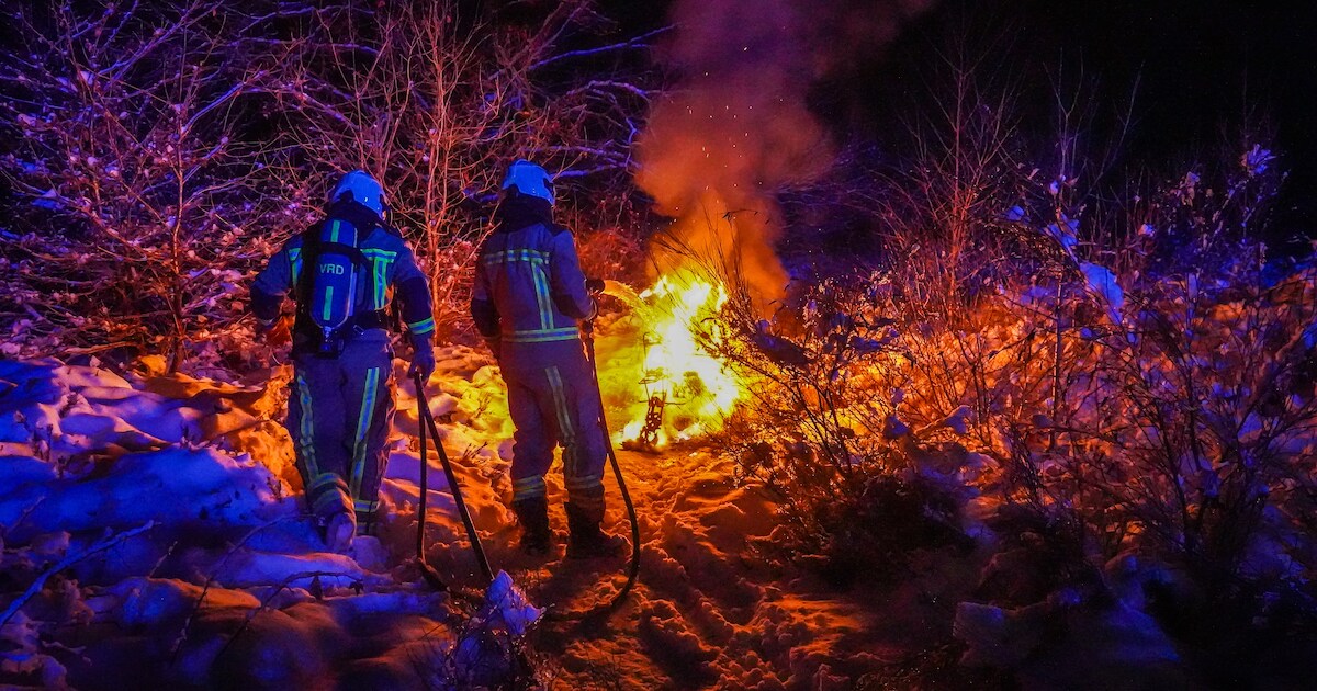 Scooter brandt volledig uit in Emmen