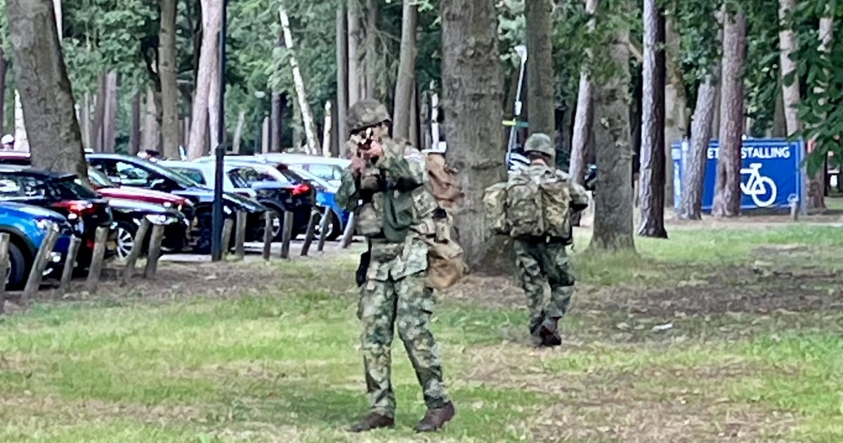 Militair richt bij IJzeren Man ‘wapen’ op vrouw (68) met PTSS: ‘Ik ben me kapotgeschrokken’