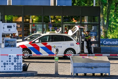 Man met zware psychische klachten overvalt vertrouwde pompbediende in Enschede: ‘Ik weet niet waarom