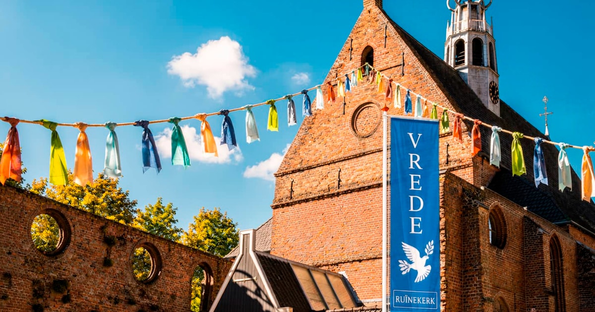 Vredesweek eindigt met viering in Ruïnekerk Bergen