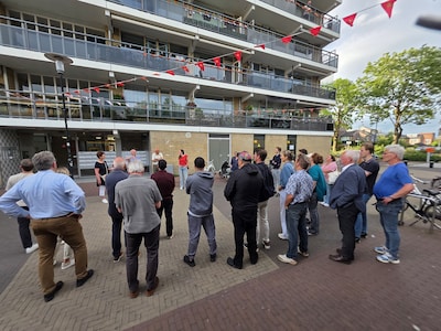 Bewoners Woerden in gesprek over sociale veiligheid en samenredzaamheid tijdens WijkSafari