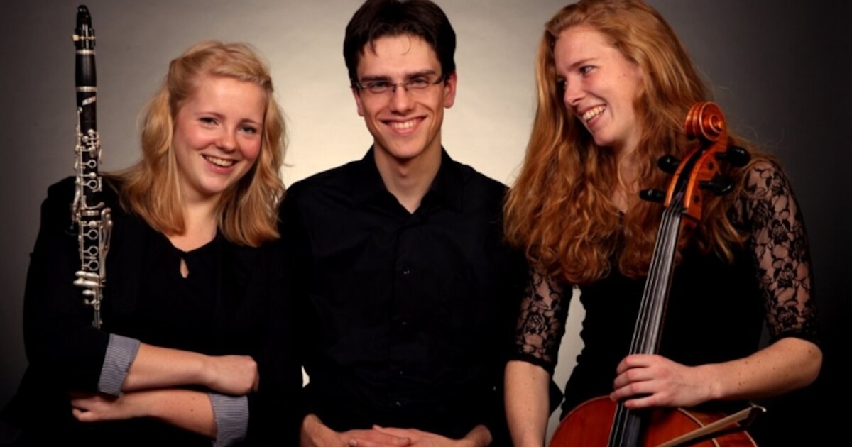 Concert bij kaarslicht op Vlieland