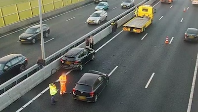 Botsing op A2 bij Den Bosch: ruim uur vertraging richting het noorden