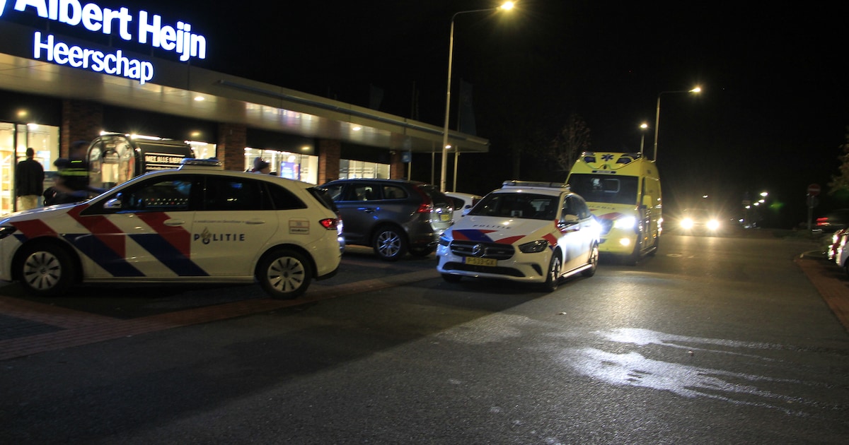 Minderjarigen na steekpartij aan Sint Jobplein in Weert naar ziekenhuis gebracht, een aangemerkt als