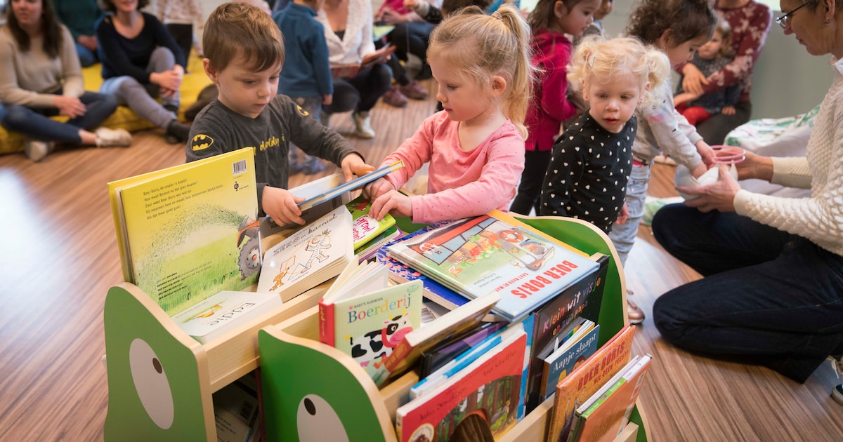 Dansen voor peuters tijdens Nationale Voorleesdagen in Lieshout