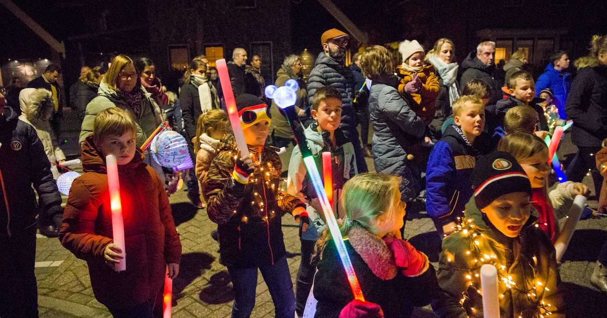 Lampions, verlichte straten en muziek: beleef vrijdag Lichtjesavond in Groet