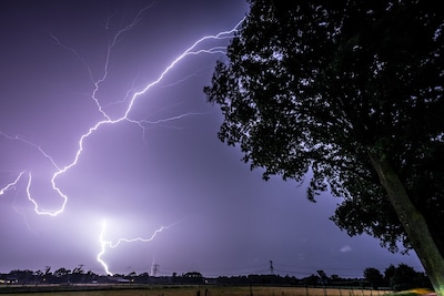 Fors minder schade in Zoetermeer door noodweer vorig jaar, schadebedrag door bliksem naar hoogste ni