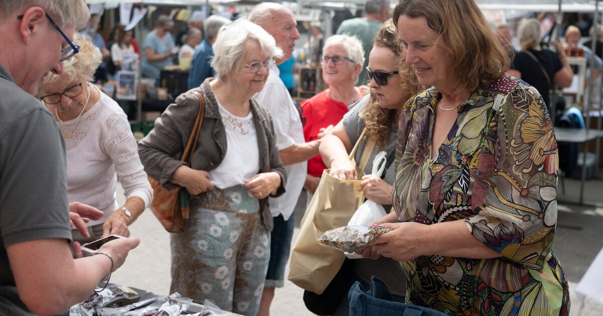 Gratis energieadvies en kans op een regenton bij stand op jaarmarkt Santpoort