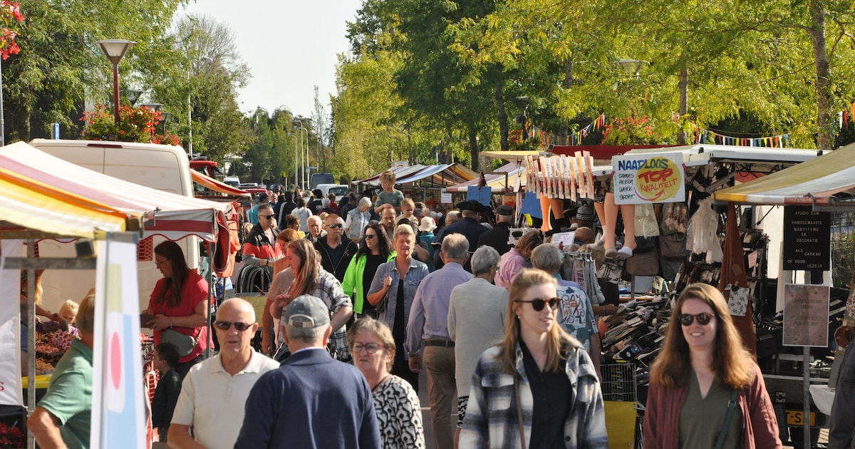 Braderie Langeraar krijgt eerste wandeleditie van Strooploop