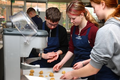 School breekt met traditie: vmbo, havo en vwo krijgen twee uur per week samen les