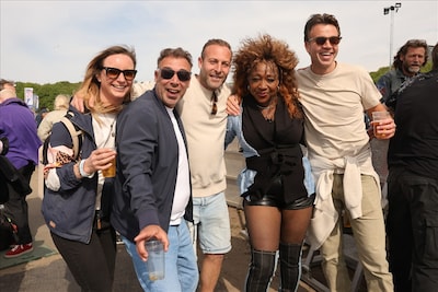 Foto’s: Haags publiek geniet van een zonnig Bevrijdingsfestival