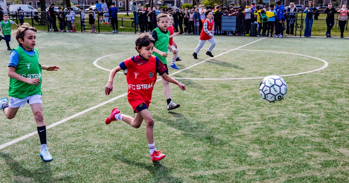 FC Straat houdt voorronde op Robbenveld in Bedum