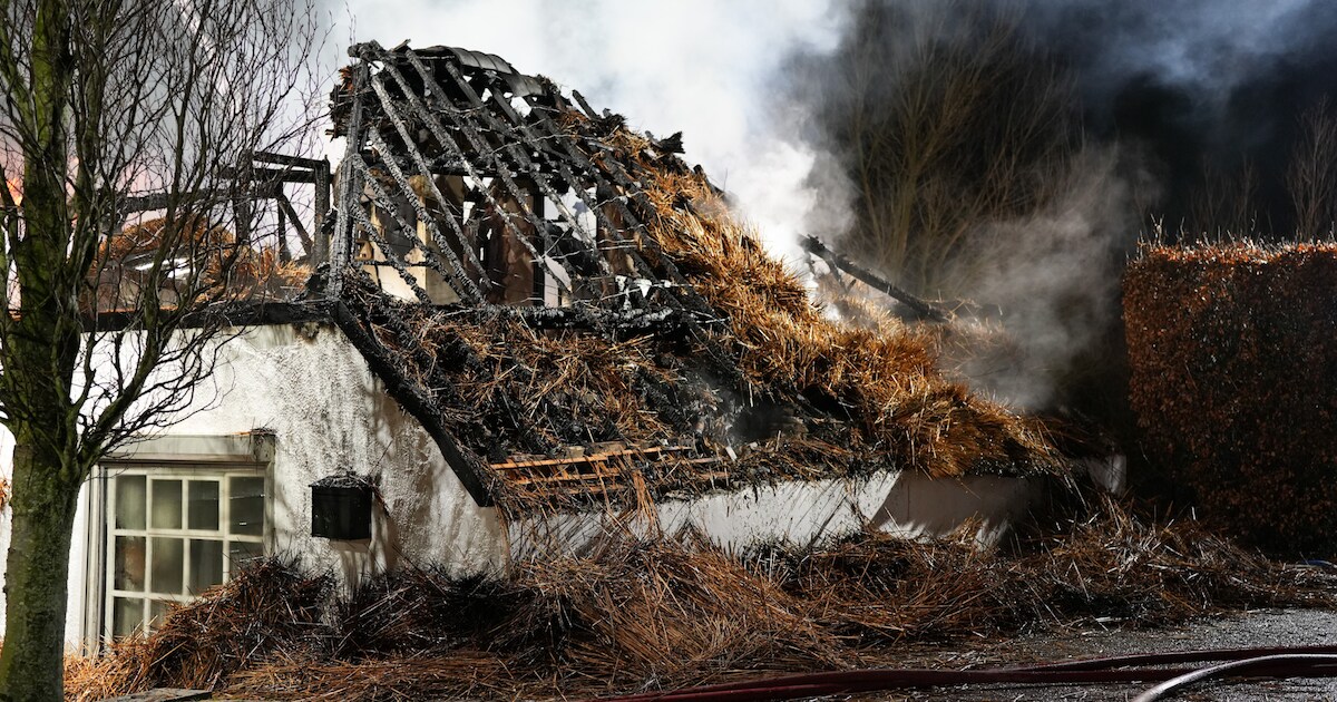 Haar ex-man overleed in dit huis, nu brandt woning van Kim volledig af: ‘We hebben niets kunnen redd