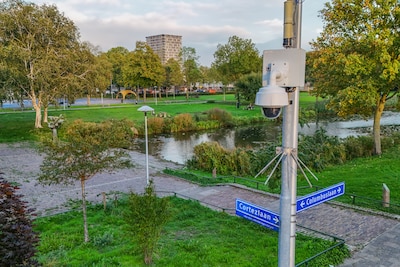 Buurtbewoners in Kanaleneiland zien het waterbedeffect van cameratoezicht: ‘Ze gaan een stukje verde