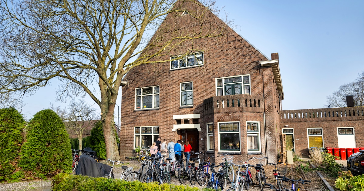 Bewoners verdeeld over opvanglocatie: ‘In het hotel was het comfortabeler, maar hier kun je ook leve