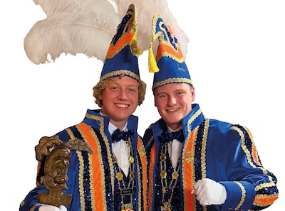 Tweeling aan het roer bij Pearse Köp uit Weerselo