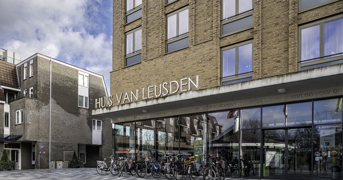 Politie, woningcorporatie en zorg staan klaar: Leusden houdt wijkspreekuur