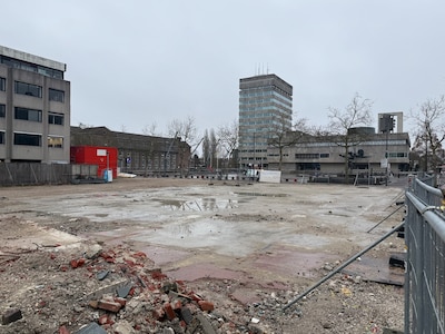 Stadhuisplein twee keer zo groot, maar daar schieten PSV-fans niks mee op