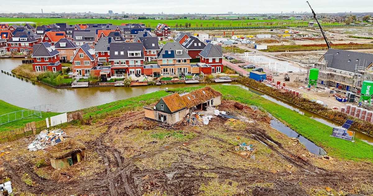 Historische molenaarswoning uit 1773 moet wijken voor vier villa’s: ‘Kapitalisme wint altijd’