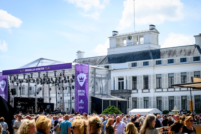 Beeld bij artikel: Petitie om schrappen Royal Park-concerten bij Paleis Soestdijk te  voorkomen