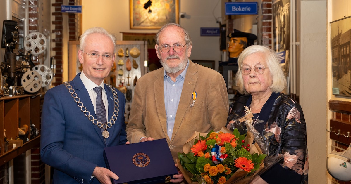 Ton Wolters ontvangt Koninklijke onderscheiding in Sittard-Geleen