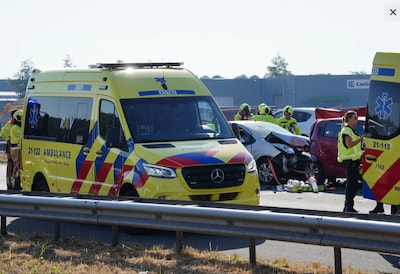 Twee doden bij ernstig ongeluk op A59 in staart van file bij boerenprotest