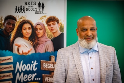 Jongerenimam reisde met 54 leerlingen naar kamp Westerbork: ‘Er komt dan echt een beeld bij’
