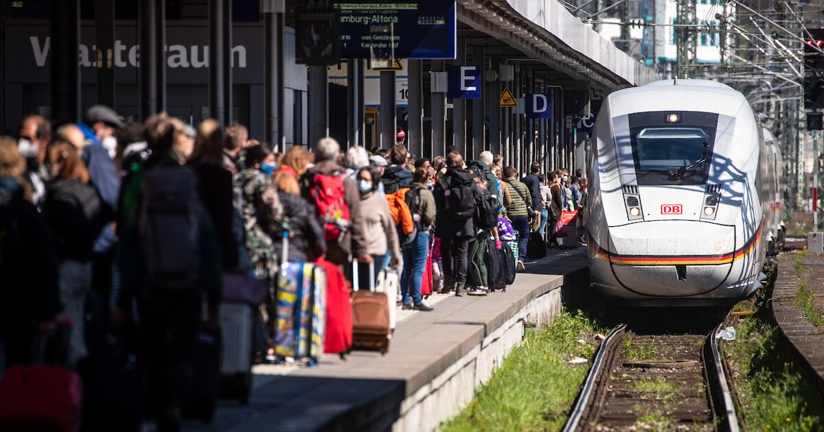 Bomvolle ICE’s slaan Arnhem Centraal over: ‘Trein mag niet ten onder ...