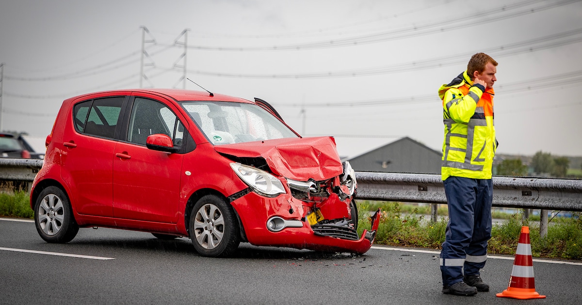 Drie voertuigen betrokken bij ongeval op A9 bij Spaarndam, flinke file richting Amsterdam