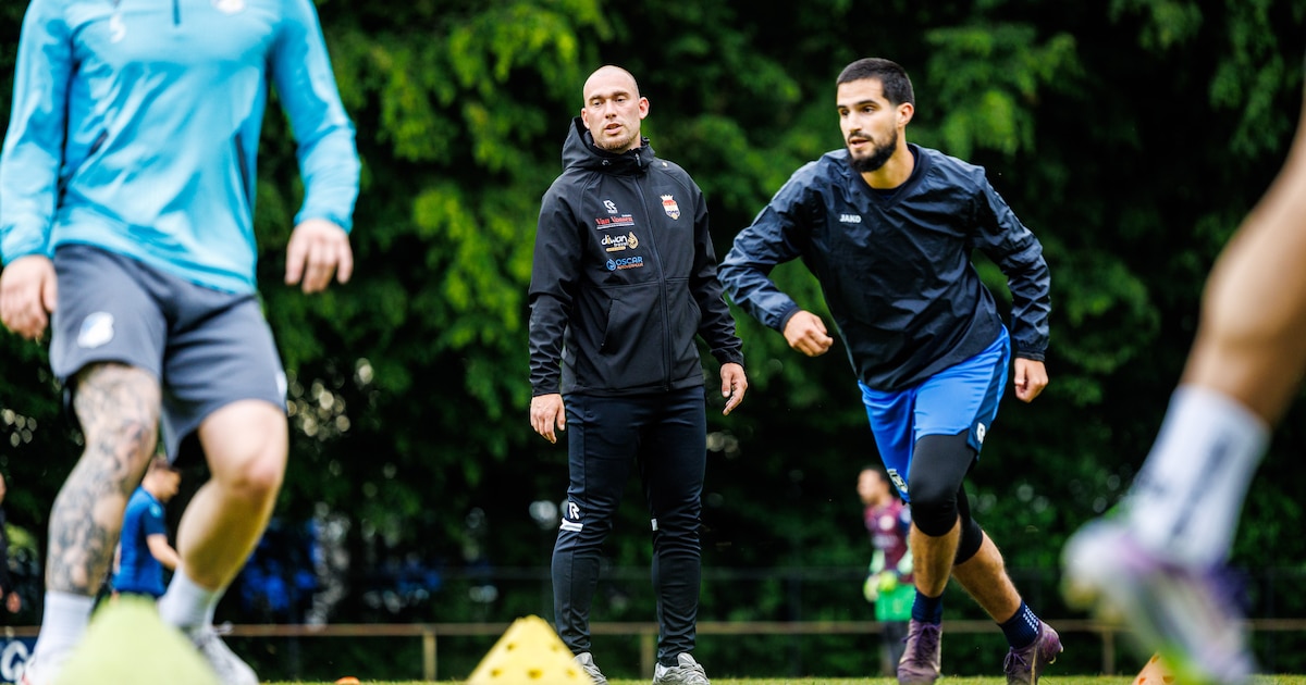 Amateurvoetballer uit Tilburg maakt doelpunt op ‘Bergkampiaanse’ wijze: ‘Ik dacht er niet echt bij n